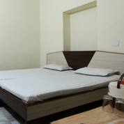 Royal Hotel, Khammam 5